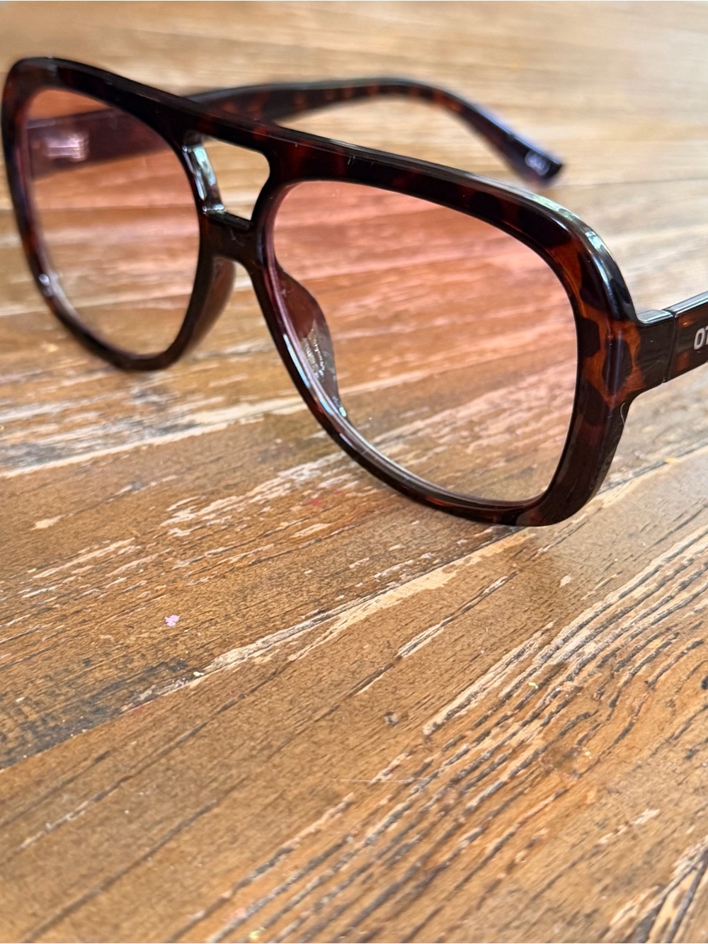 Oversized Tortoiseshell Sunglasses with Amber Lenses - Picture 3 of 5